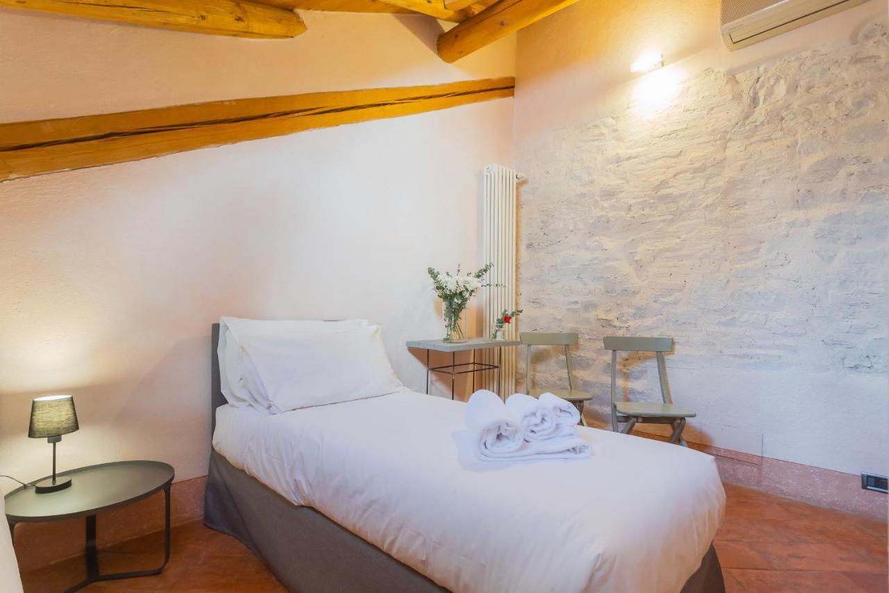 Antiche Mura Como By Rent All Como Exterior photo