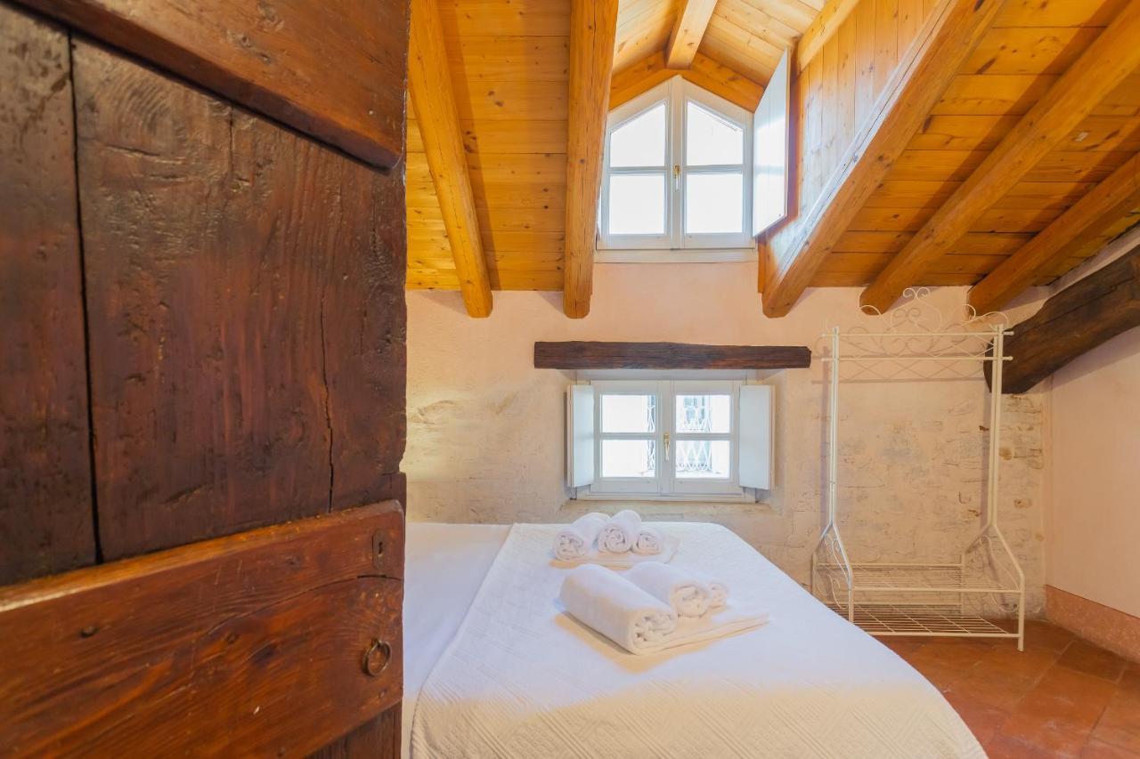 Antiche Mura Como By Rent All Como Exterior photo